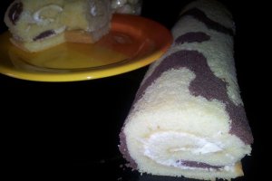 Rulada cu crema de branza