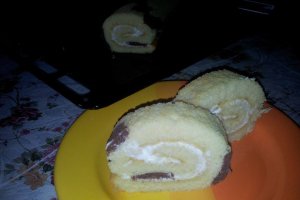Rulada cu crema de branza