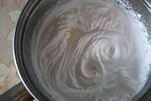 Inghetata de vanilie cu ciocolata