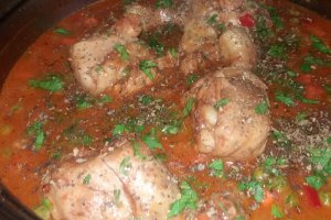 Mancare cu ciocanele si legume mexicane
