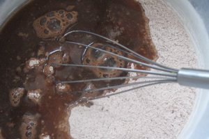 Negresa cu cafea, caramel si nuci - de post