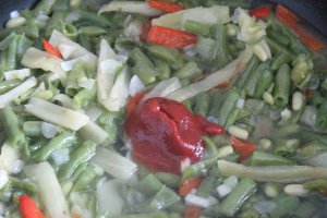 Mancare de pastai cu ardei copti