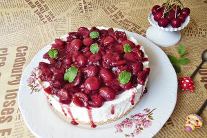 Desert cheesecake cu cirese si marshmallow, fara coacere