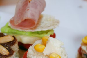 5 moduri de a pregati sandwich-uri festive