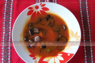 Mancare cu masline si carne
