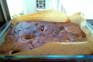 Prajitura cu cirese si crema de vanilie