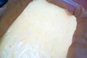 Prajitura cu cirese si crema de vanilie