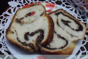 Cozonaci cu nuca
