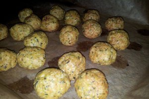 Chiftelute din piept de pui la cuptor