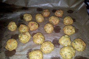 Chiftelute din piept de pui la cuptor