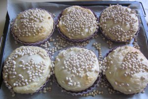 Mini tarte cu chisalita din prune