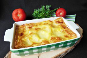 Lasagna cu branza si bacon