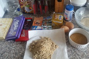 Tort cu trei feluri de ciocolata