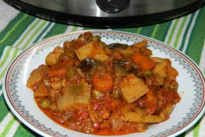Ghiveci de legume la slow cooker Crock-Pot