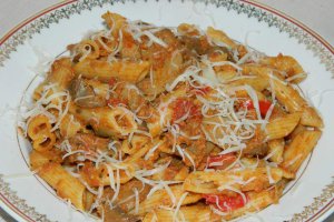 Penne cu ton si ciuperci