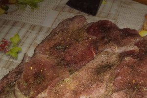 Snitele de porc cu fulgi de porumb