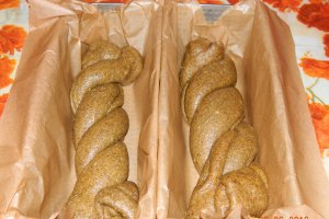 Cozonac delicios cu faina de canepa
