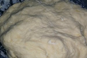 Coltunasi cu branza - Varenyky