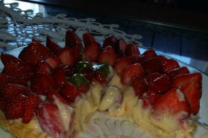 Tarta cu capsuni