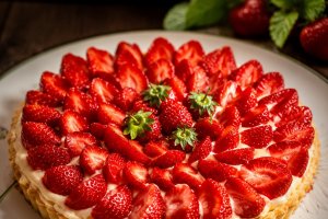 Tarta cu capsuni