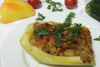 Dovleac umplut cu legume