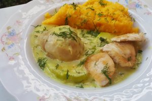 Ciulama de pui cu dovlecel
