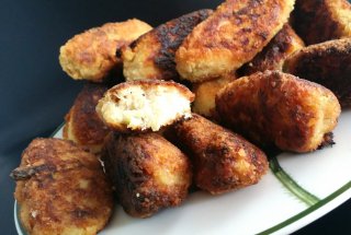 Crochete cu ton si ricotta