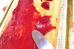 Tort cu mascarpone  si  lapte condensat