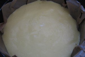Prajitura dietetica cu crema de vanilie, zmeura si aroma de lamaie