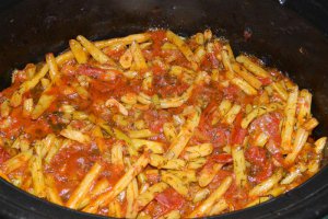 Mancare de pastai la slow cooker Crock-Pot