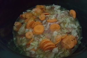 Pipote de pui cu dovlecel la slow cooker Crock-Pot