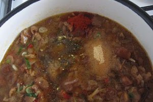 Ciulama de bureti cu mamaliguta