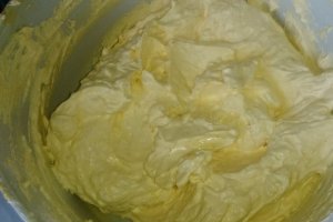 Tort cu ciocolata si vanilie