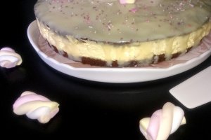 Tort cu ciocolata si vanilie