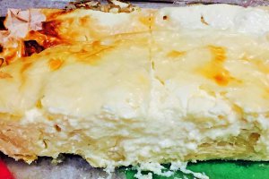 Placinta domneasca cu branza dulce