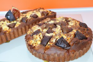 Brownie cu crema de branza si smochine