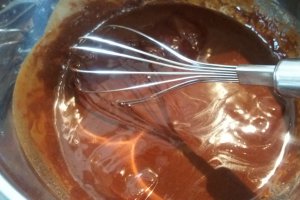 Negresa cu mascarpone si zmeura