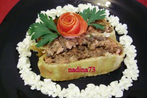 Rulada cu ciuperci si sunca