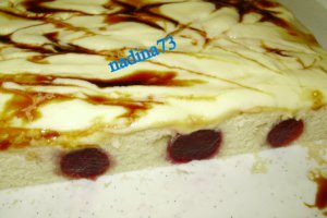 Prajitura cu cirese si budinca