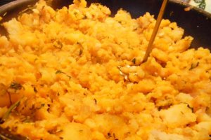Kouneli psito- friptura greceasca de iepure