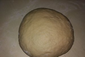 Placinta cu urda si stafide