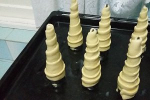 Desert cornete cu crema de vanilie si mascarpone