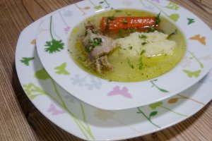 Supa de pui cu galuste