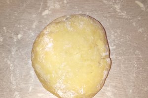 Biscuiti cu bezea si lamaie