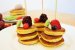 Mini Pancakes cu Miere si Fructe-1