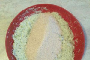Chiftelute de conopida si broccoli