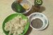 Floricele umplute cu pasta de avocado si conopida-3