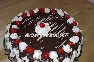 Tort de ciocolata cu crema de castane.