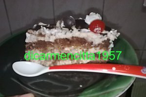 Tort de ciocolata cu crema de castane.