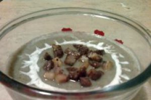 Supa crema de conopida si ciuperci brune